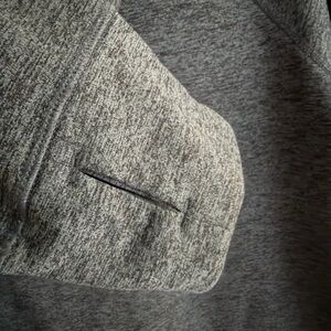 Women's Heather Gray NIKE Therma Wear Full zip Sweatshirt Size XL